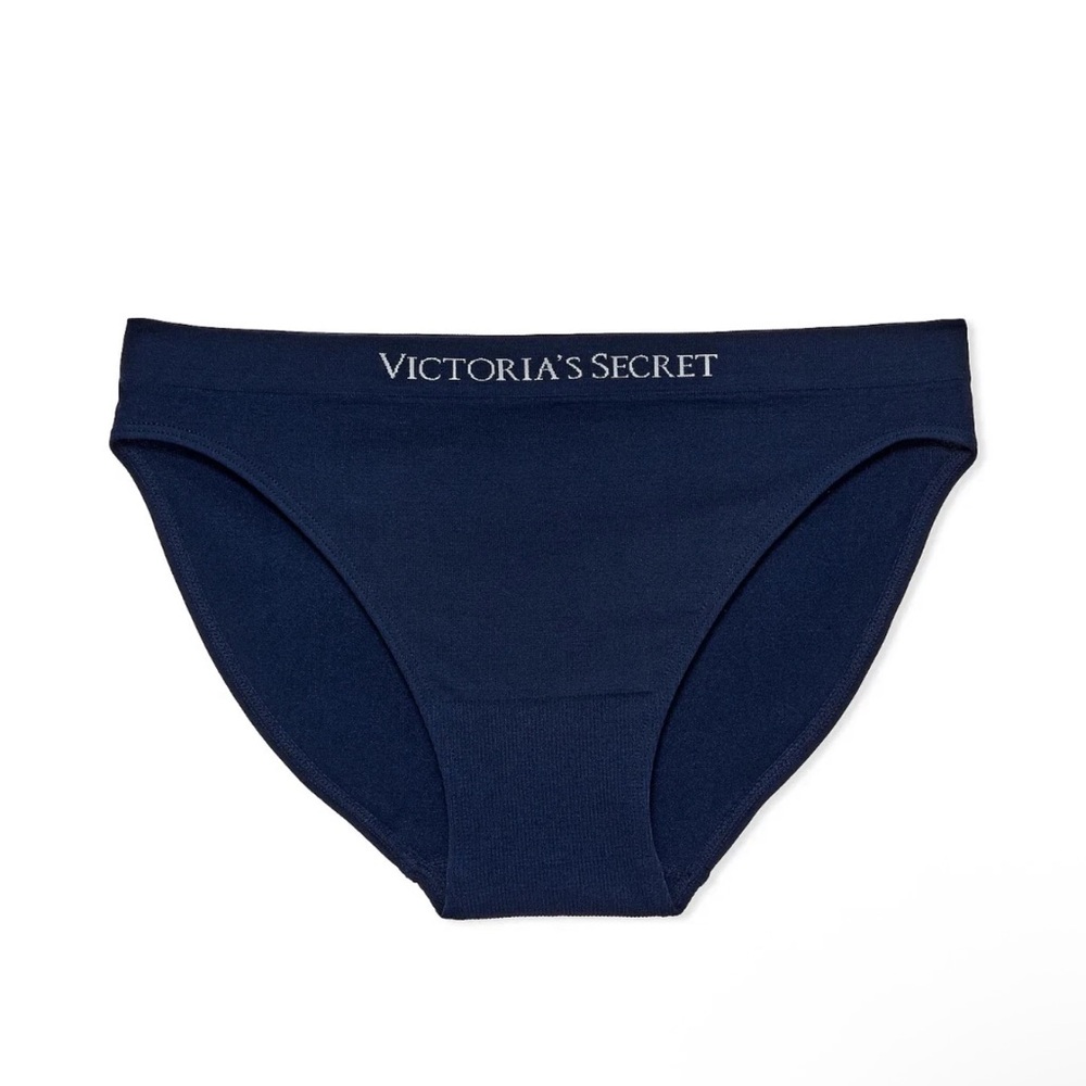 NWT Women’s Victoria’s Secret Seamless Hiphugger Underwear - medium